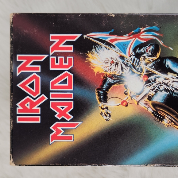 Iron Maiden: Maiden England 1989 VHS Rare out of print - Picture 3 of 13